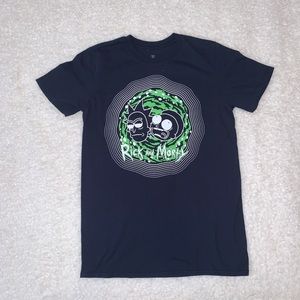 Rick & Morty graphic tee